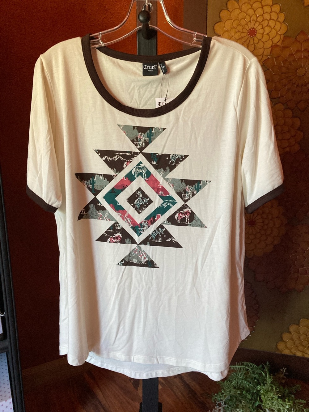 New Cruel XL cream with western graphic t shirt